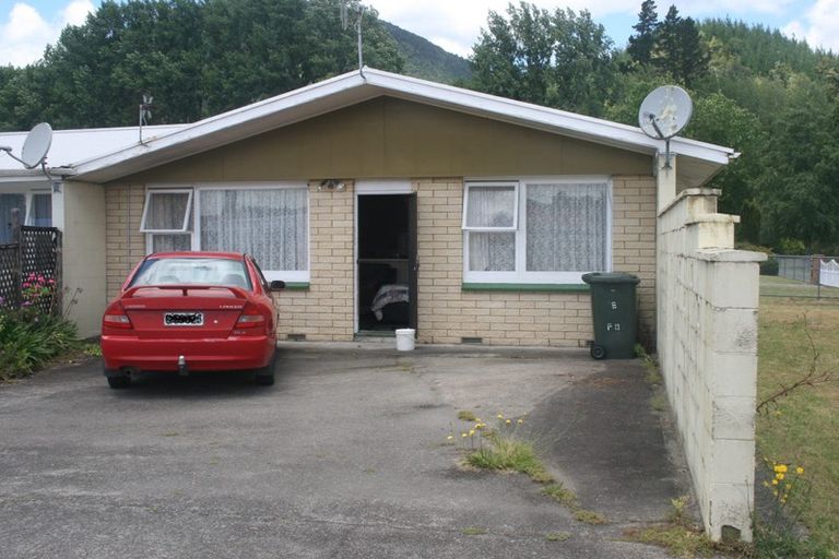 Photo of property in 8 Porritt Drive, Kawerau, 3127
