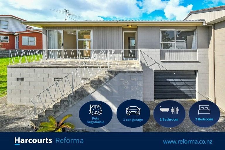 Photo of property in 3/68 Takutai Avenue, Half Moon Bay, Auckland, 2012
