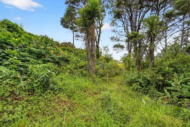 Photo of property in 5 Verran Road, Birkenhead, Auckland, 0626