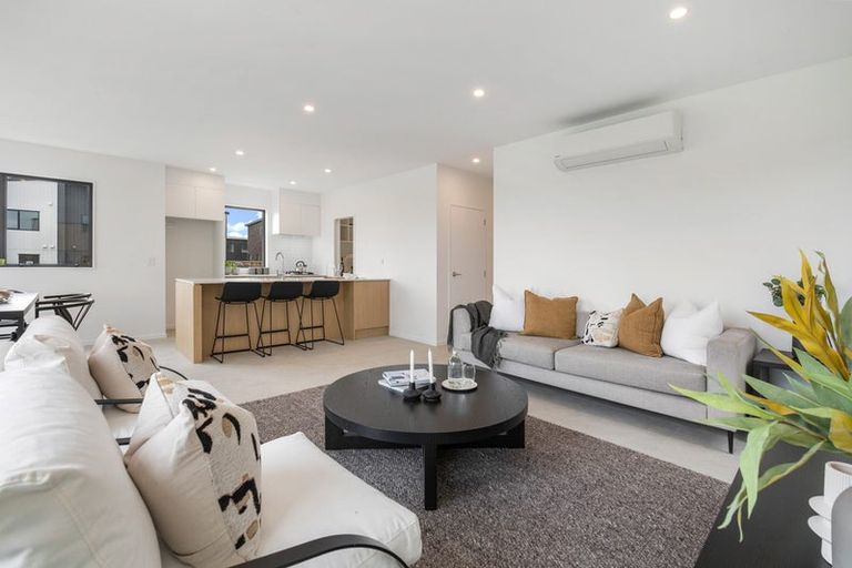 Photo of property in 34 Koura Road, Flat Bush, 2019