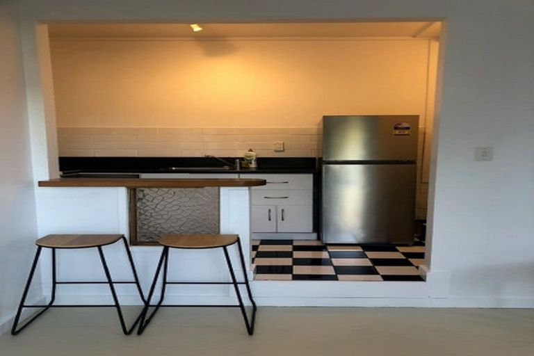 Photo of property in 113 Duncan Terrace, Kilbirnie, Wellington, 6022