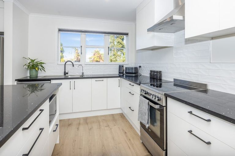 Photo of property in 18 Karaka Road, Otorohanga, 3900