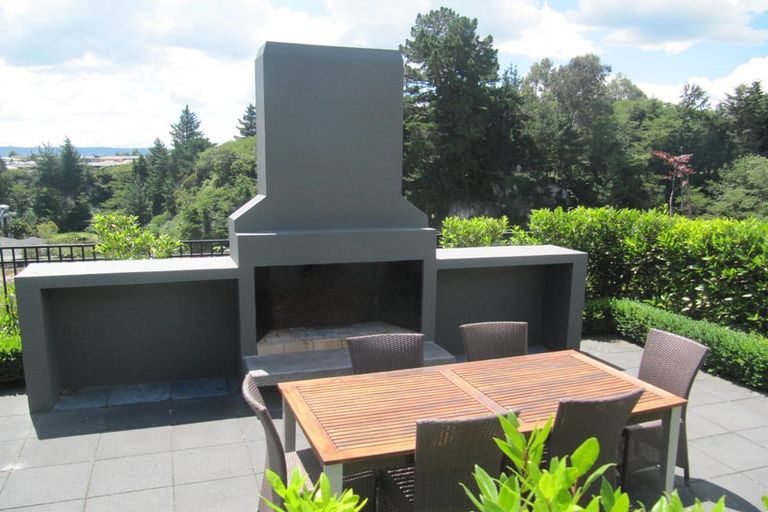 Photo of property in 301/100 Napier Road, Hilltop, Taupo, 3379