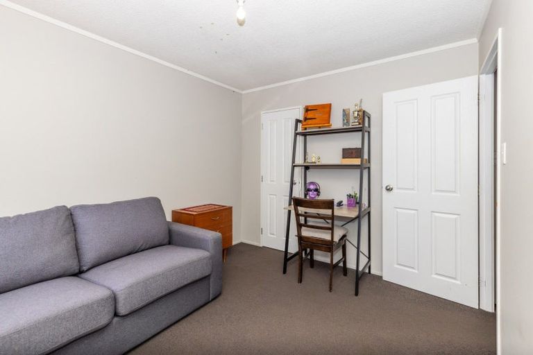 Photo of property in 8a Sunnyside Road, Nawton, Hamilton, 3200