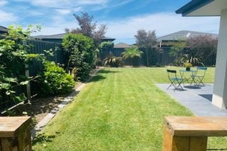 Photo of property in 8 Orotu Drive, Poraiti, Napier, 4112