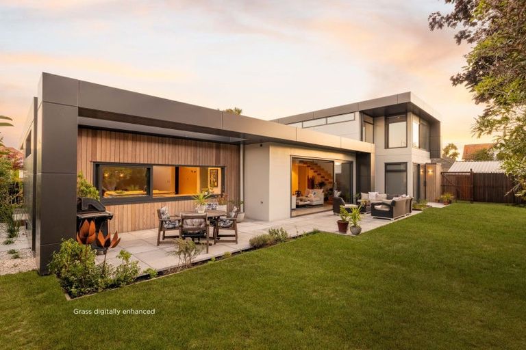 Photo of property in 107 Hawthorne Street, Strowan, Christchurch, 8052