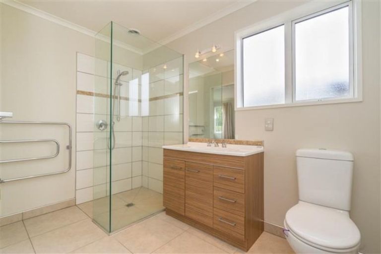 Photo of property in 8 Reid Avenue, Mosgiel, 9024