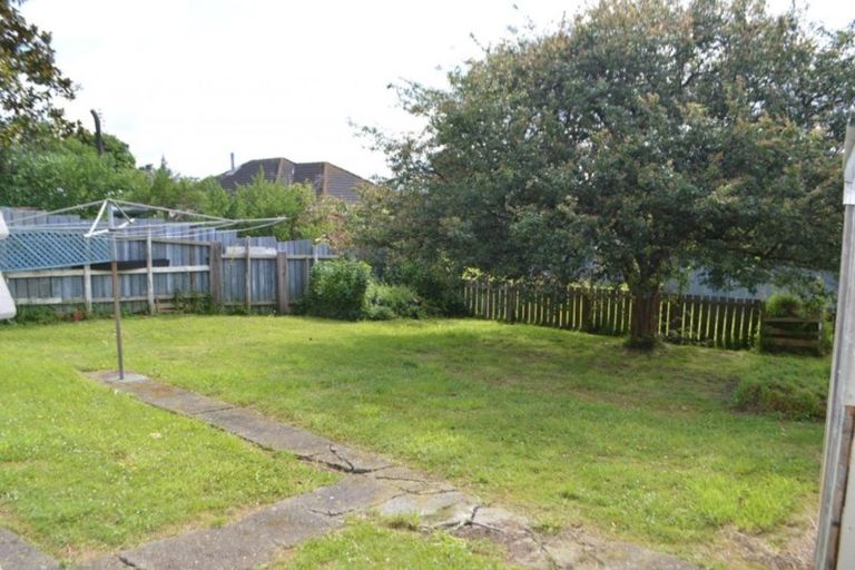 Photo of property in 4 Muturangi Grove, Elsdon, Porirua, 5022