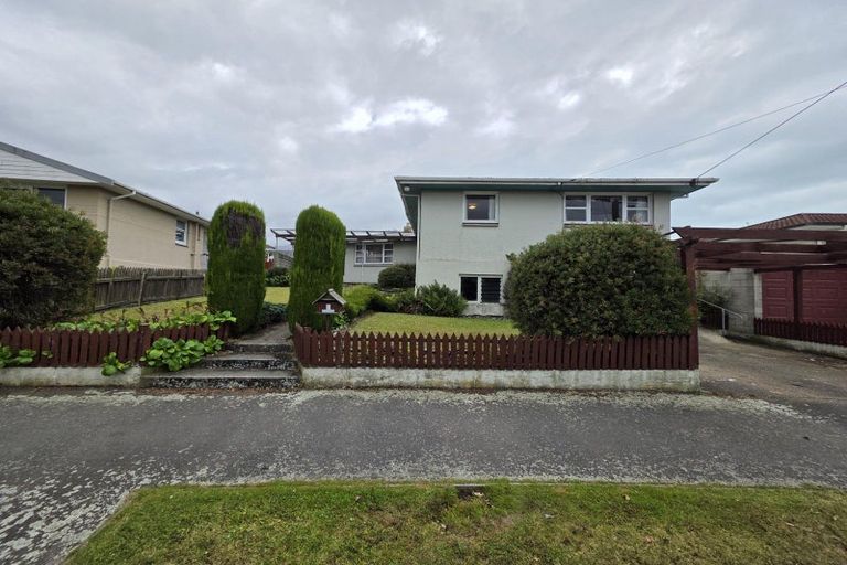Photo of property in 4 Glendale Crescent, Holmes Hill, Oamaru, 9401