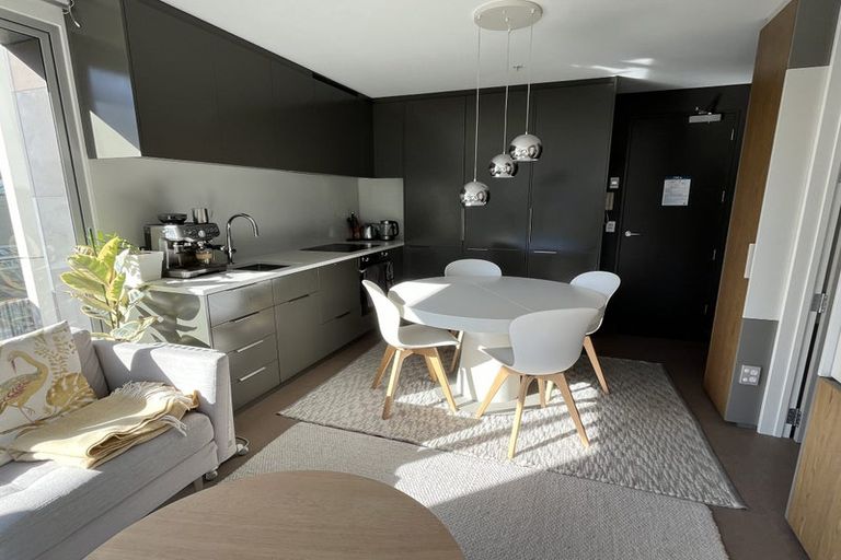Photo of property in Sanctum Apartments, 15/10a Ebor Street, Te Aro, Wellington, 6011