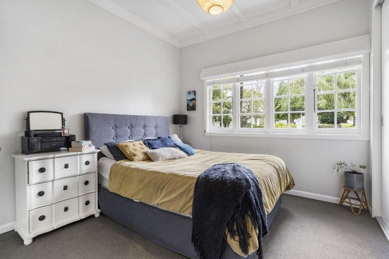 Photo of property in 30 Lambeth Road, Mount Eden, Auckland, 1041