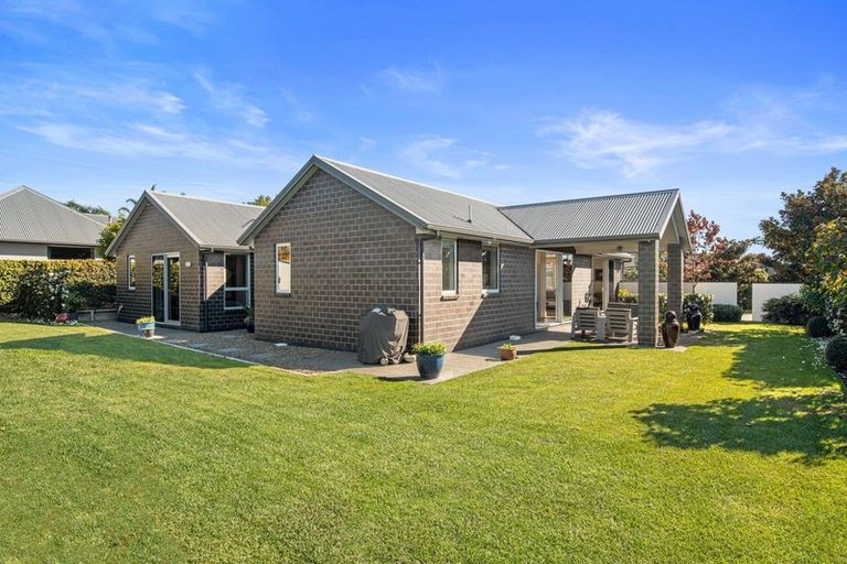 Photo of property in 10 Te Huia Drive, Flagstaff, Hamilton, 3210