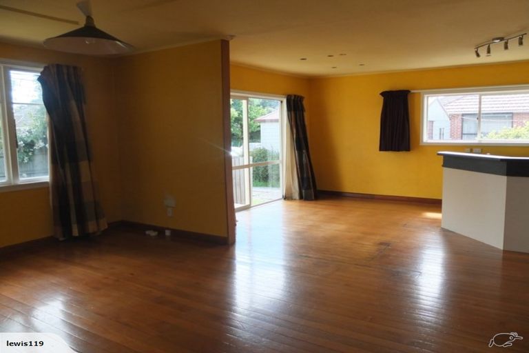 Photo of property in 62 Acacia Avenue, Upper Riccarton, Christchurch, 8041