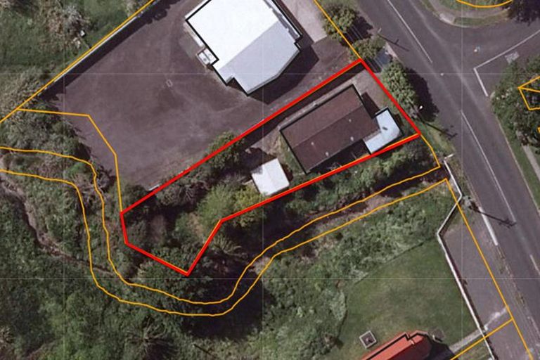 Photo of property in 325 Parawai Road, Thames, 3500