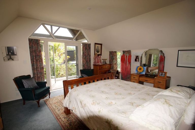 Photo of property in 1 Majestic Lane, Cashmere, Christchurch, 8022