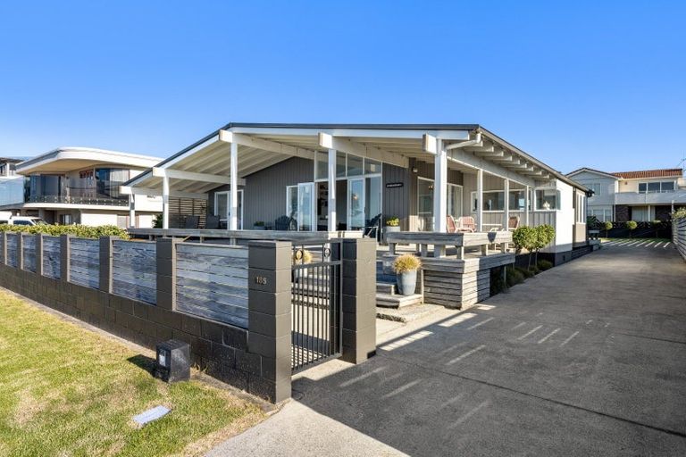 Photo of property in 185 Marine Parade, Mount Maunganui, 3116
