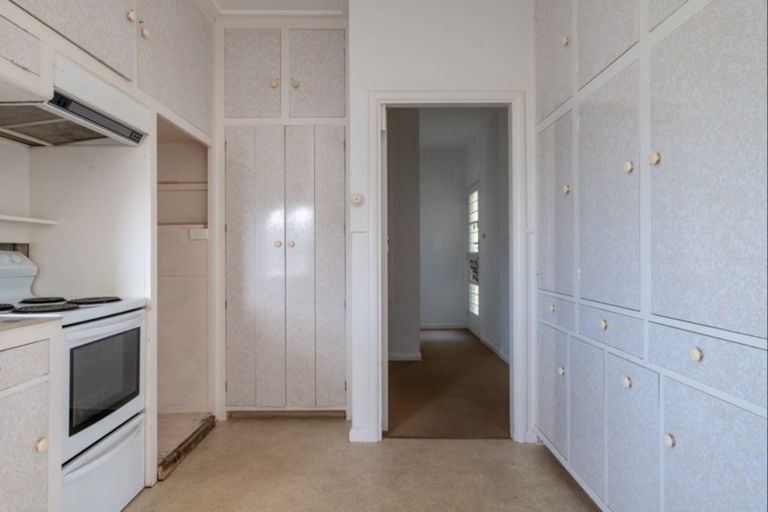 Photo of property in 16 Tuahine Crescent, Wainui, Gisborne, 4010