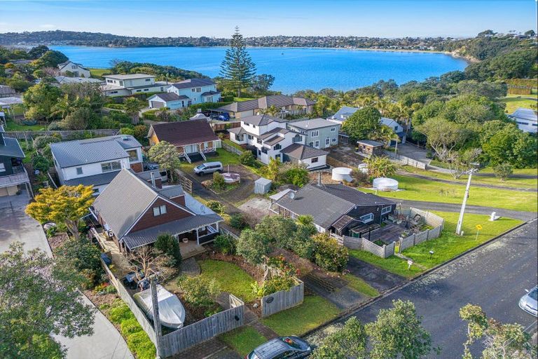 Photo of property in 45 Swann Beach Road, Stanmore Bay, Whangaparaoa, 0932