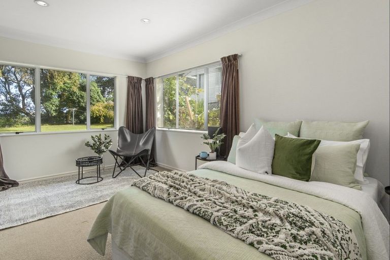 Photo of property in 43 Rewarewa Place, Matua, Tauranga, 3110