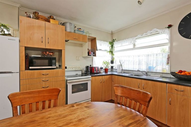 Photo of property in 702e Park Road South, Akina, Hastings, 4122