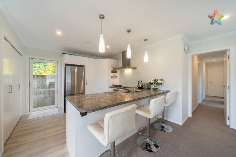 Photo of property in 139a Wainuiomata Road, Wainuiomata, Lower Hutt, 5014