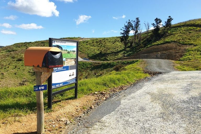 Photo of property in 610 Bickerstaffe Road, Maungaturoto, 0587