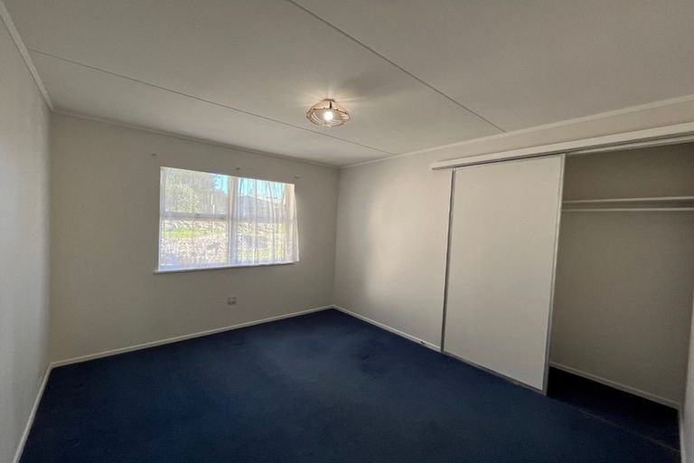Photo of property in 16 Carlton Terrace, Westown, New Plymouth, 4310