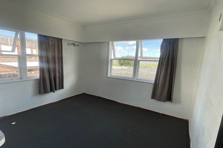 Photo of property in 228 Dominion Road, Red Hill, Papakura, 2110