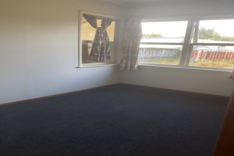 Photo of property in 3 Panair Crescent, Hillcrest, Hamilton, 3216