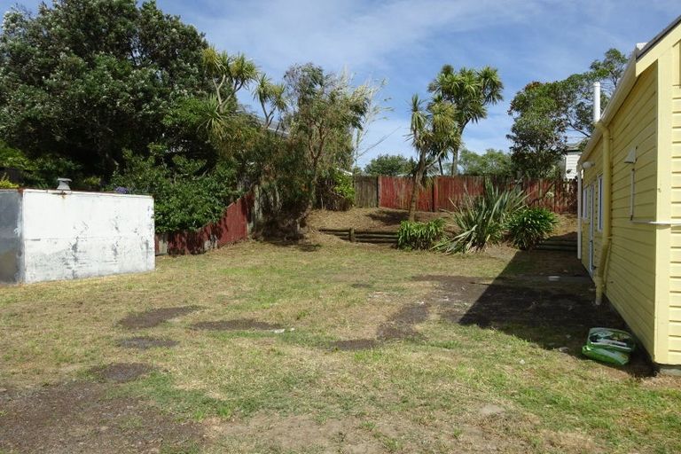 Photo of property in 113 Koputara Road, Himatangi Beach, Foxton, 4891