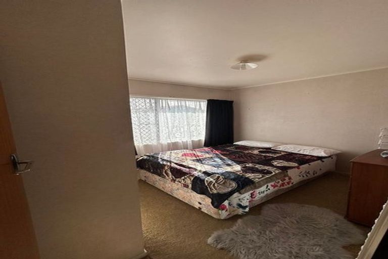 Photo of property in 2/26 Abercrombie Street, Howick, Auckland, 2014