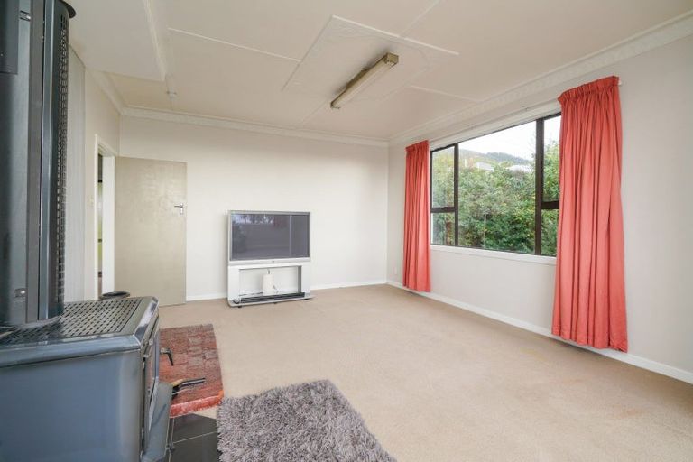 Photo of property in 3 Raymond Street, Bluff, 9814