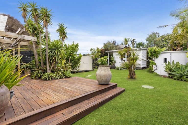 Photo of property in 2a Wesley Street, Devonport, Auckland, 0624