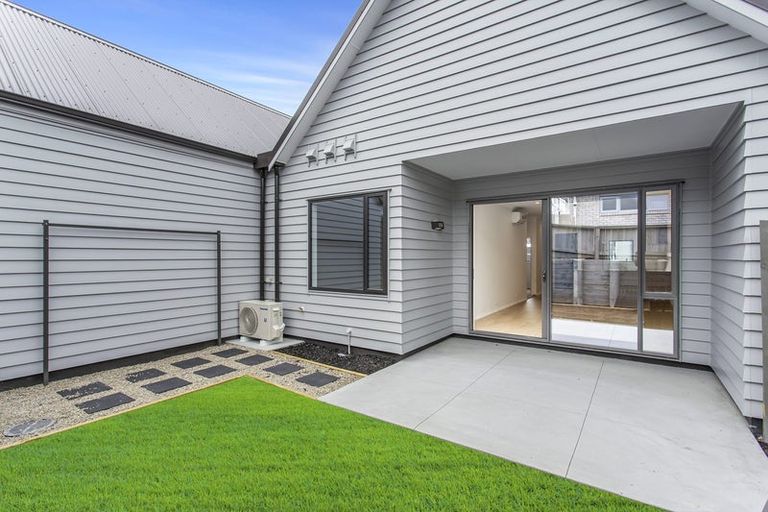 Photo of property in 127 Kopuru Road, Whenuapai, Auckland, 0618