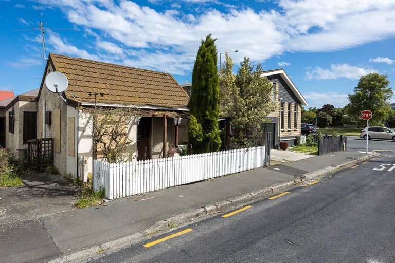Photo of property in 113 Oxford Street, South Dunedin, Dunedin, 9012
