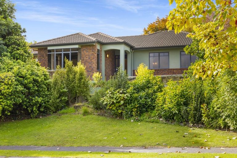 Photo of property in 1 Orchid Place, Ohauiti, Tauranga, 3112