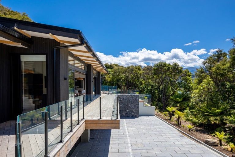 Photo of property in 25 Astrolabe View, Kaiteriteri, Motueka, 7197