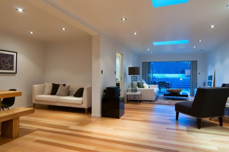 Photo of property in 29 Hollyhock Place, Browns Bay, Auckland, 0630