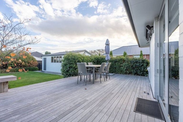 Photo of property in 83 Teesdale Street, Burnside, Christchurch, 8053