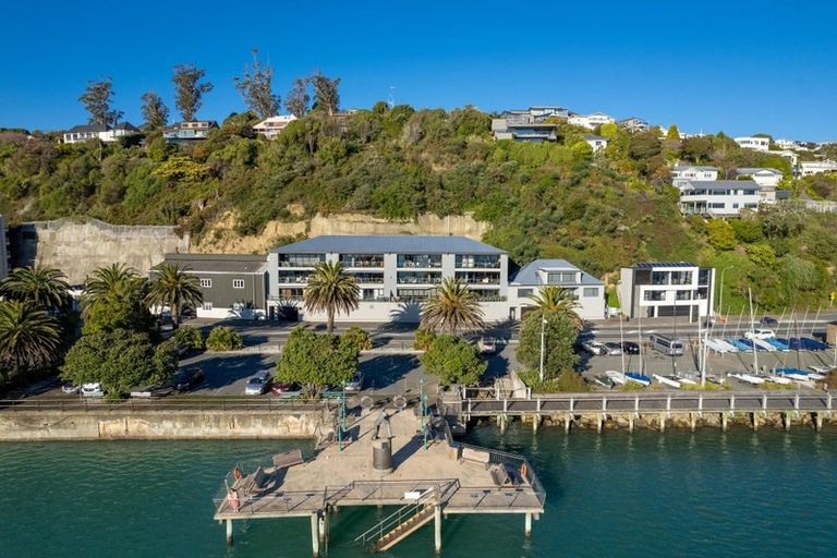 Photo of property in Waterfront Apartments, 8/309 Wakefield Quay, Stepneyville, Nelson, 7010