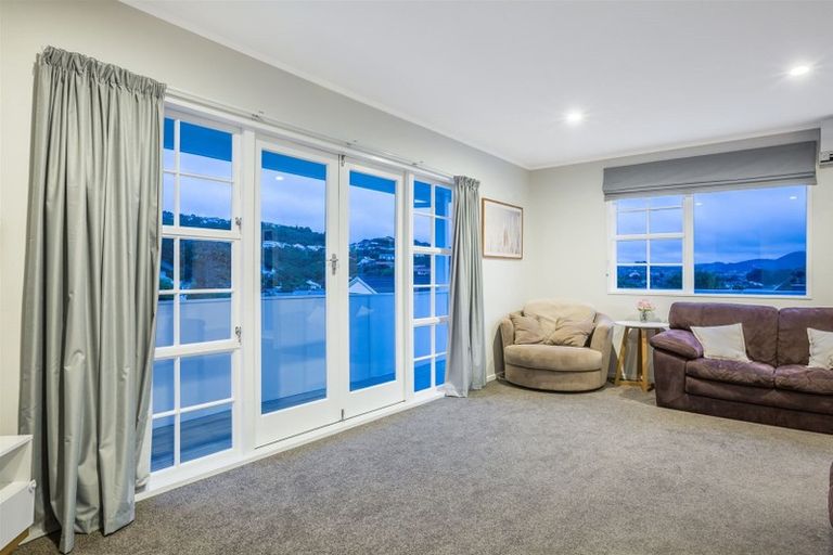 Photo of property in 3 Findhorn Place, Papakowhai, Porirua, 5024