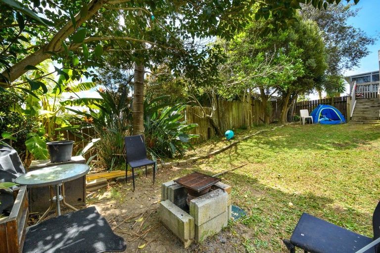 Photo of property in 1/10 Trounson Avenue, Clendon Park, Auckland, 2103