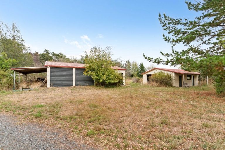 Photo of property in 105 Te Maire Road, Kahutara, Featherston, 5771