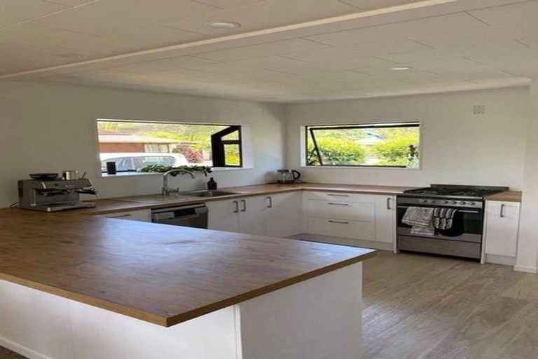 Photo of property in 6/2 Bill Ashcroft Grove, Havelock North, 4130