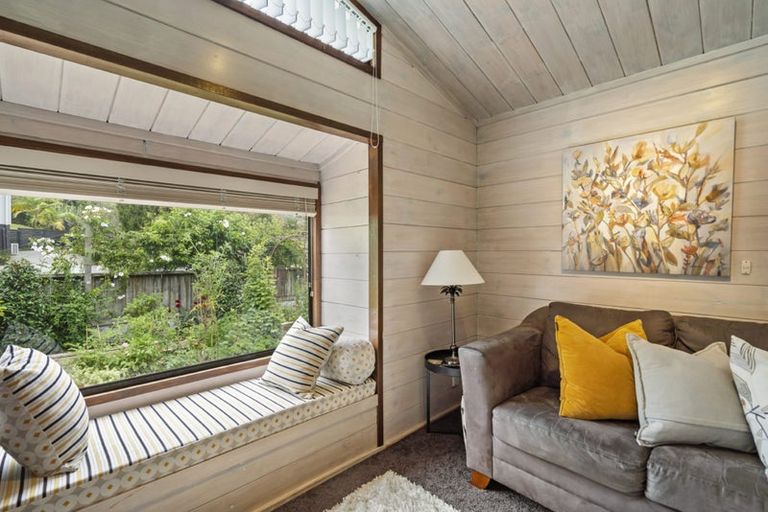 Photo of property in 1/38 Sandiacre Way, Browns Bay, Auckland, 0630