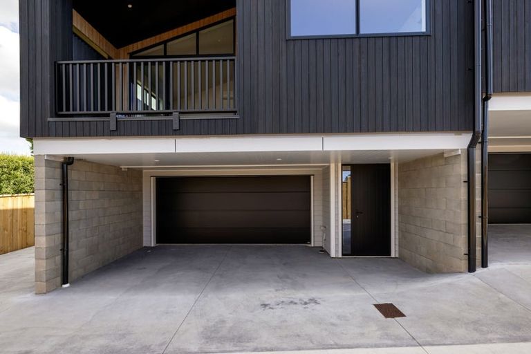 Photo of property in 4/3 Huia Avenue, Forest Lake, Hamilton, 3200