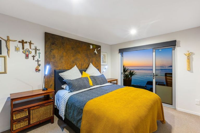 Photo of property in 7 Ocean Parade, Pukerua Bay, 5026