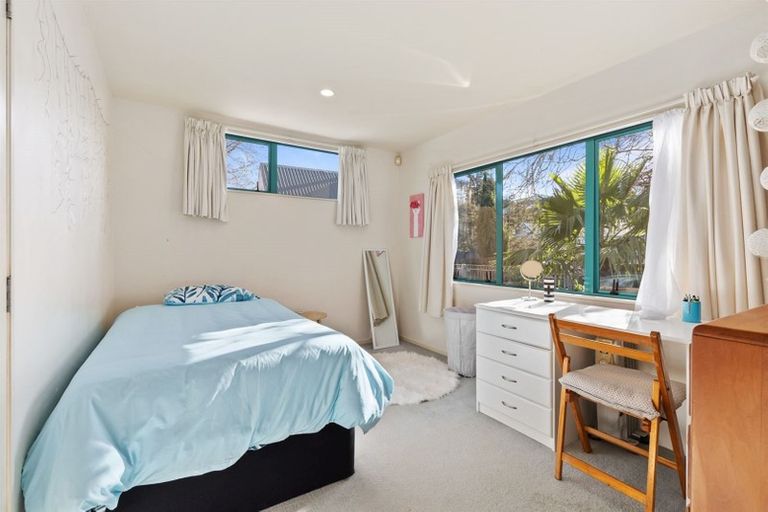 Photo of property in 2/35 Glenvar Road, Torbay, Auckland, 0630