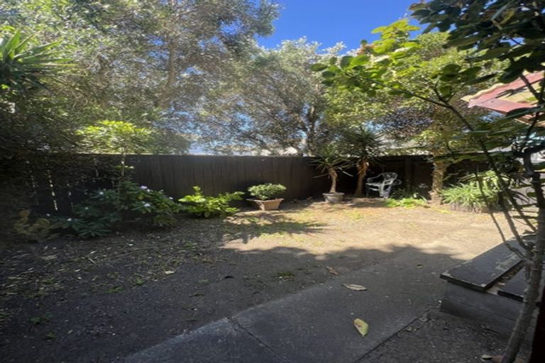 Photo of property in 4/110 Freyberg Street, Lyall Bay, Wellington, 6022