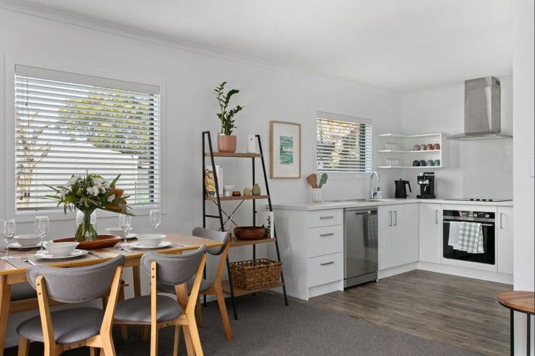 Photo of property in 28a Moana Road, Okitu, Gisborne, 4010